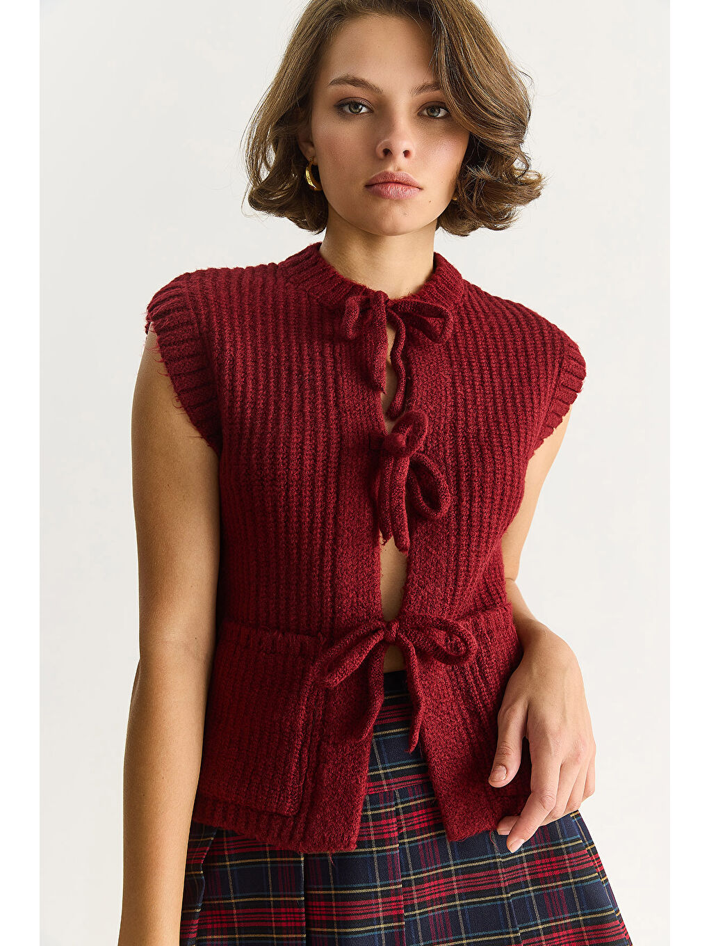 Bordo Kadın Önden Bağlamalı Cep Detaylı Triko Yelek-3