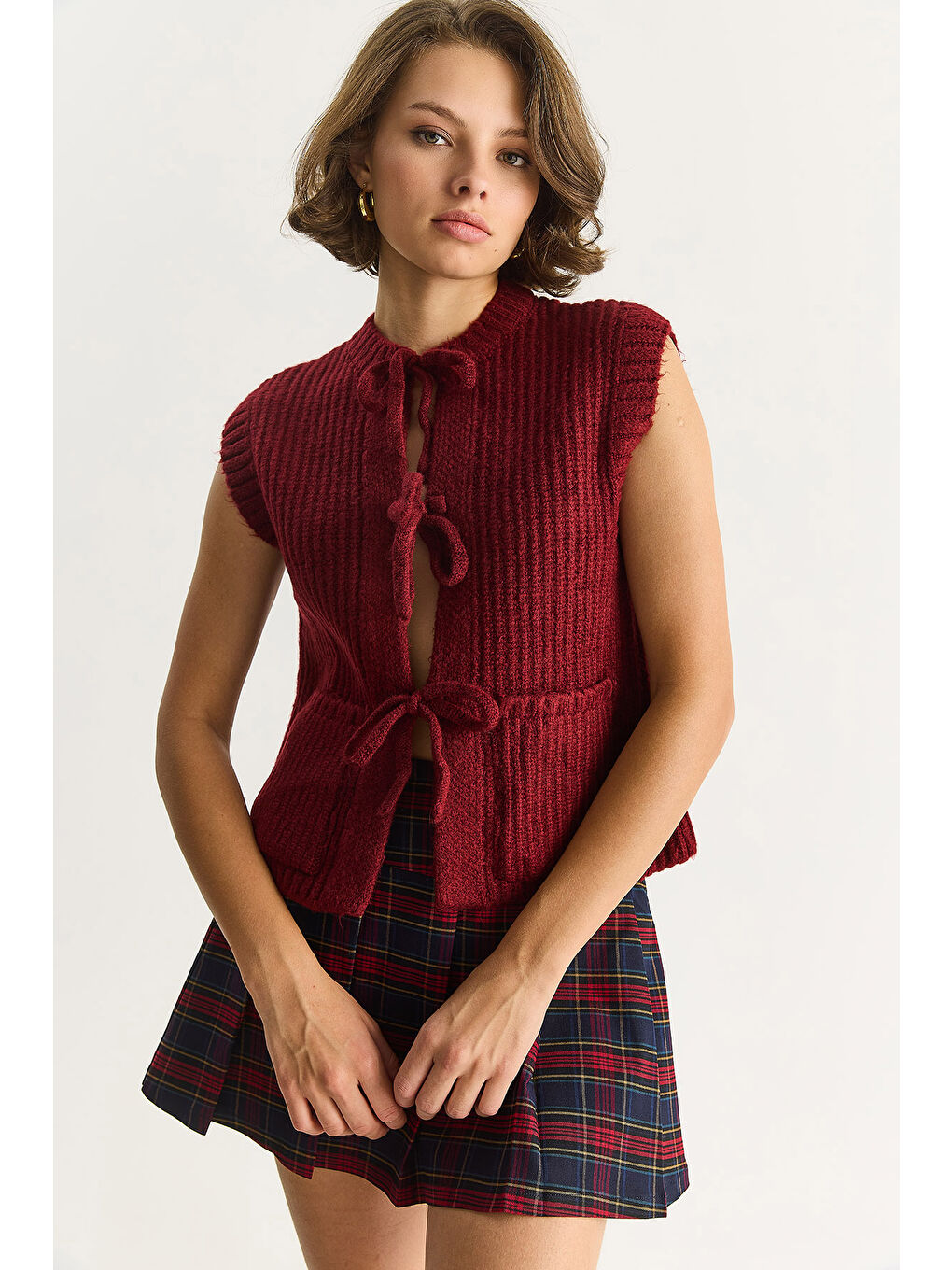 Bordo Kadın Önden Bağlamalı Cep Detaylı Triko Yelek-4