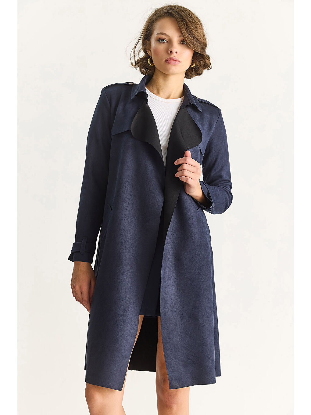 Lacivert Kadın Kruvaze Yaka Dökümlü Kuşaklı Süet Trençkot --1