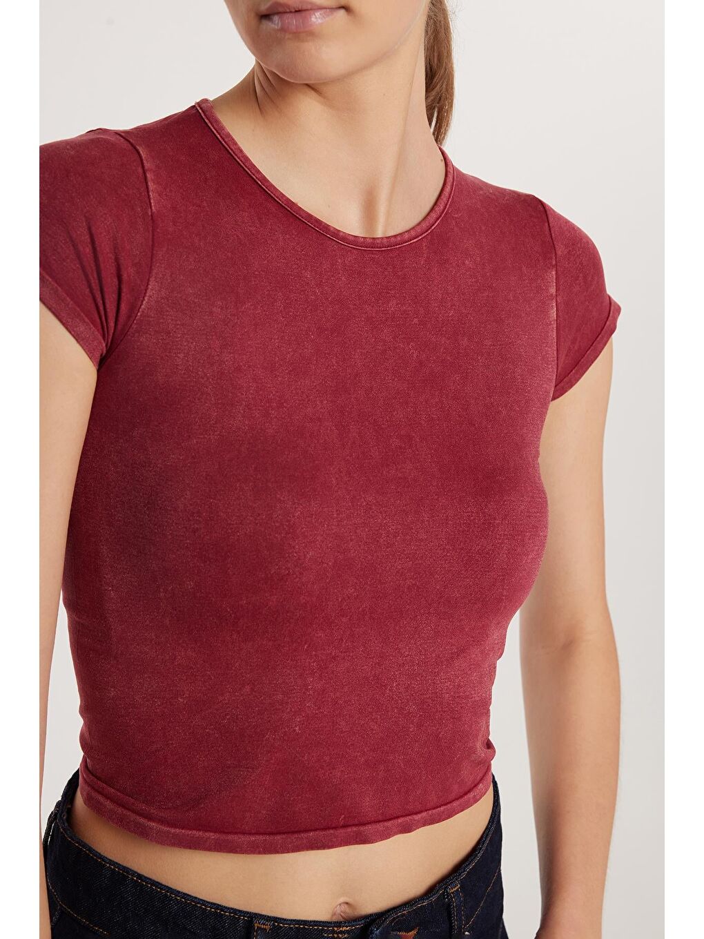 Kadın Slim Fit Dar Kesim Düz Basic Bisiklet Yaka Bordo Tişört-1