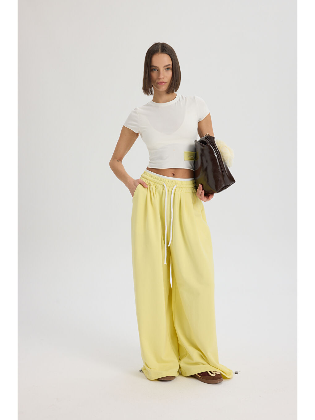 Albane Bel Detay Sarı Crop Eşofman Takım-5