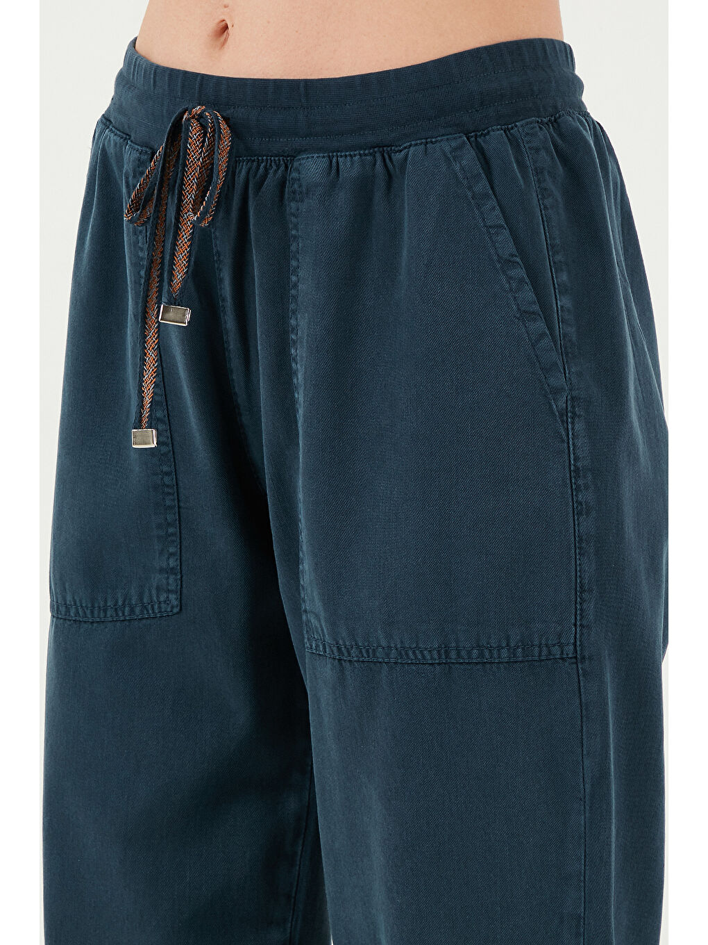 Lacivert Regular Fit Yüksek Bel Jogger Spor Kadın Pantolon 668Yp5039-5