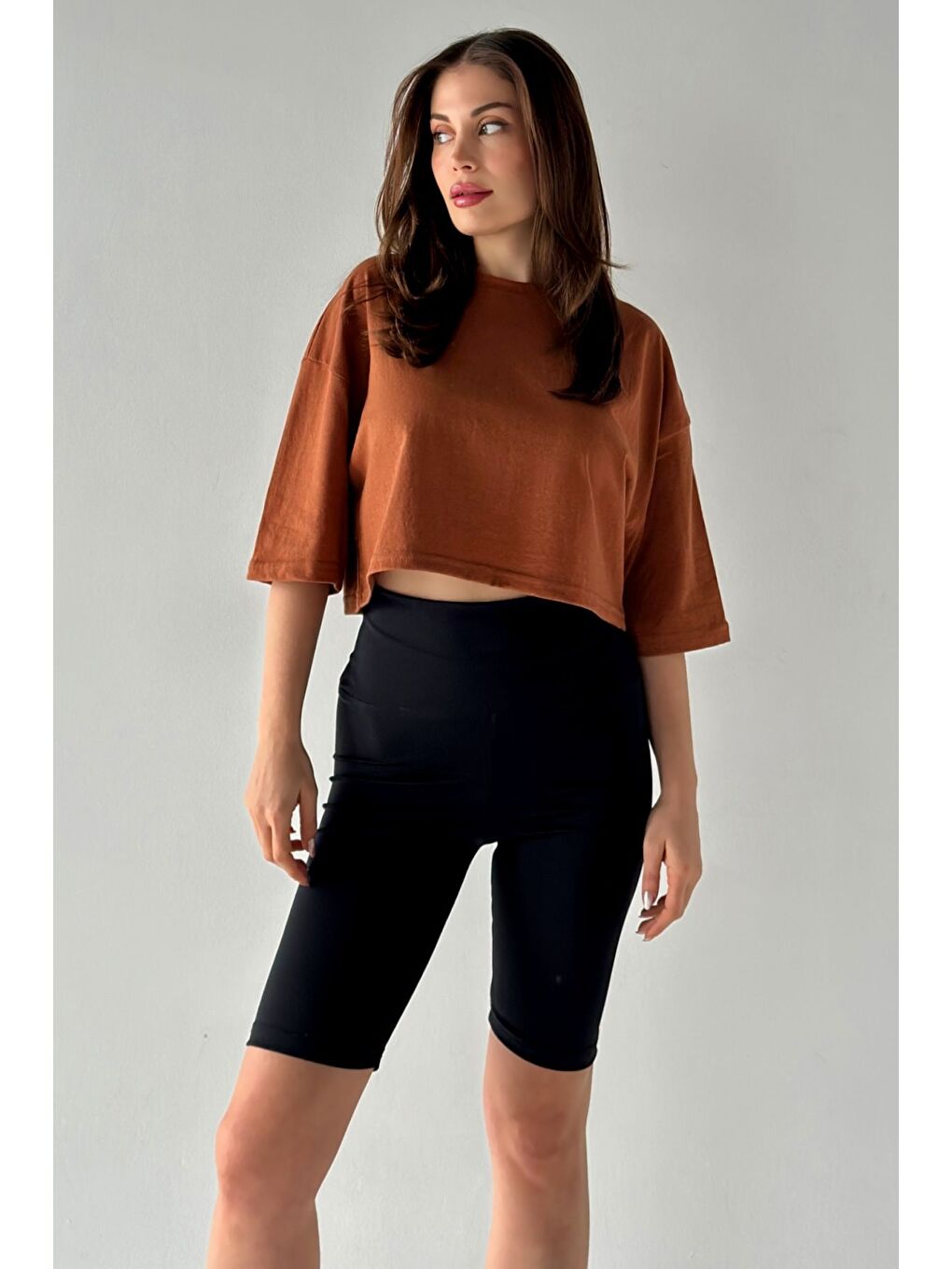 Kahverengi Kadın Oversize Kahve Crop Tshirt-1