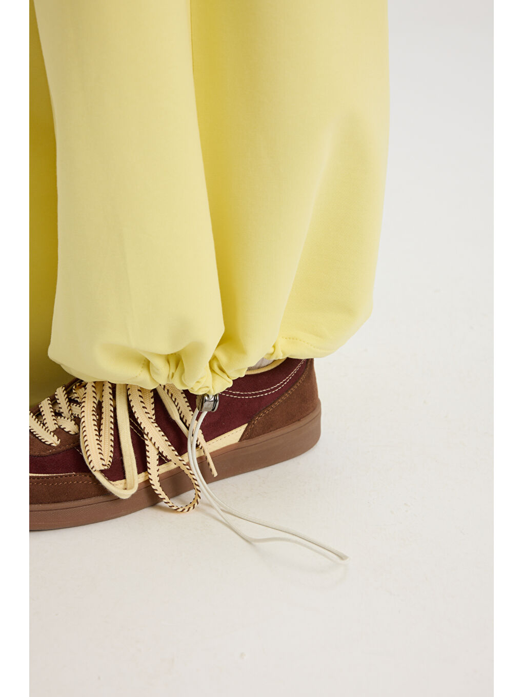 Albane Bel Detay Sarı Crop Eşofman Takım-7