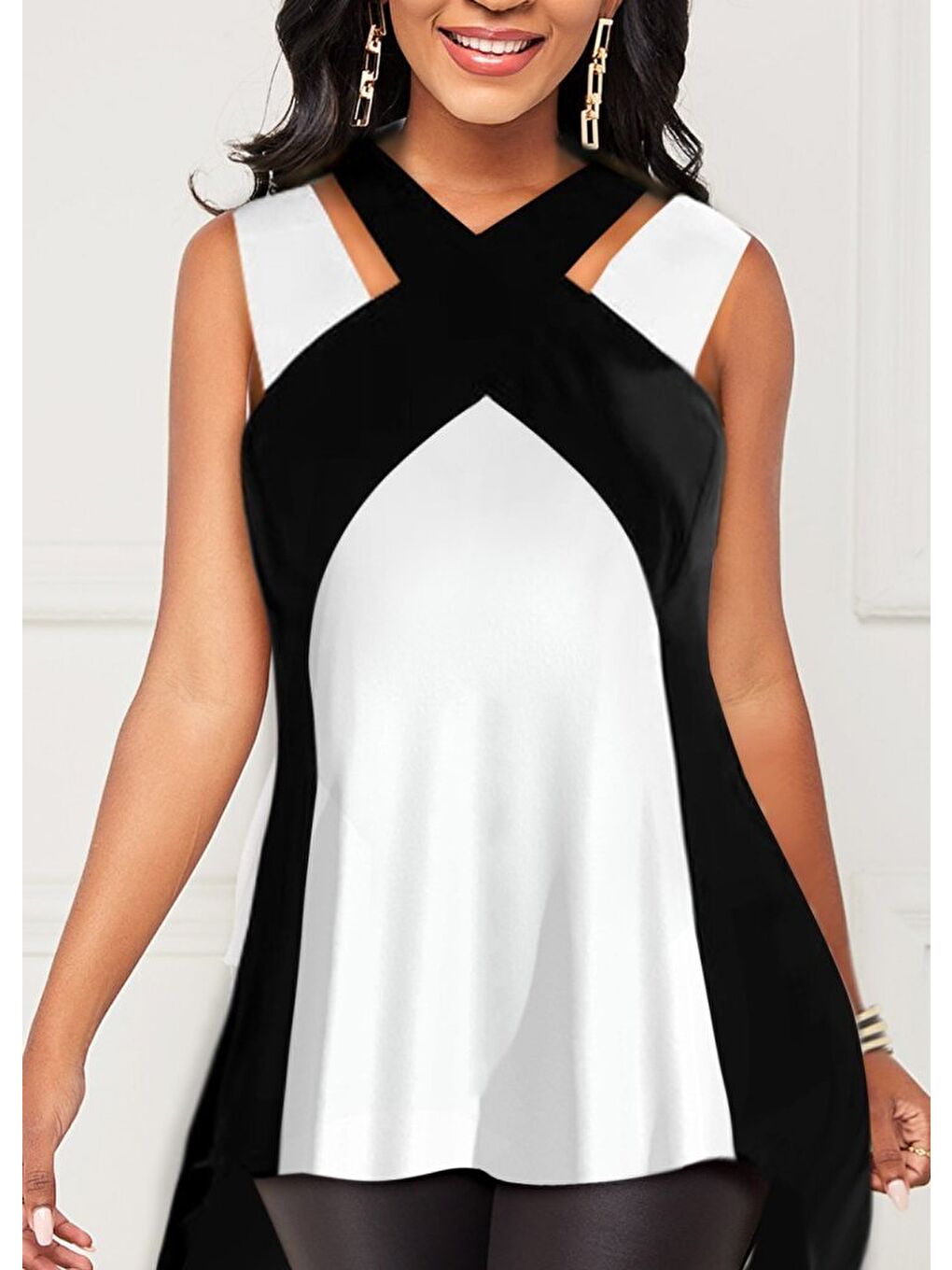 Siyah Kadın Askılı Boyundan çapraz Halter Yakalı çift Renkli Viskon Bluz-1