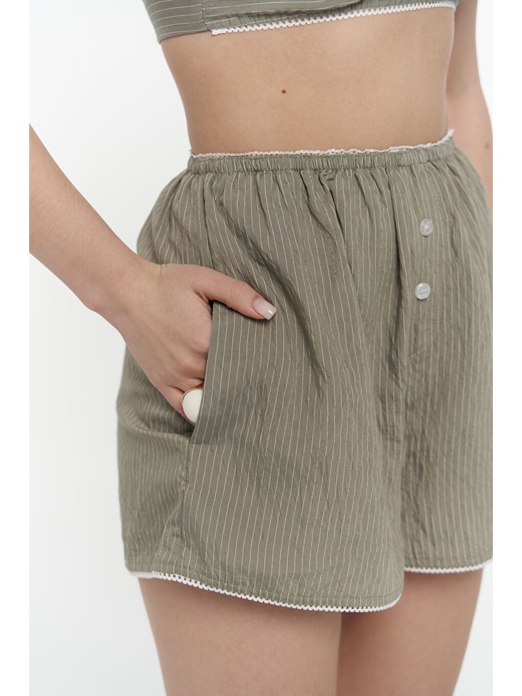 Leda Dantel Detay Şortlu Soft Haki Üçlü Takım-7