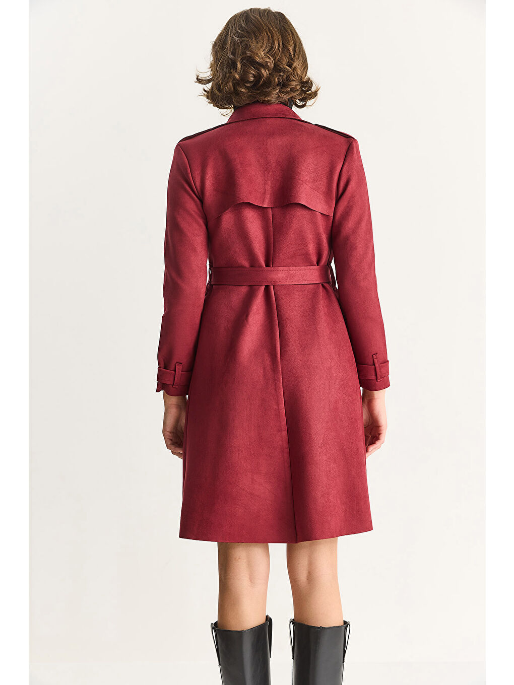 Bordo Kadın Kruvaze Yaka Dökümlü Kuşaklı Süet Trençkot --7