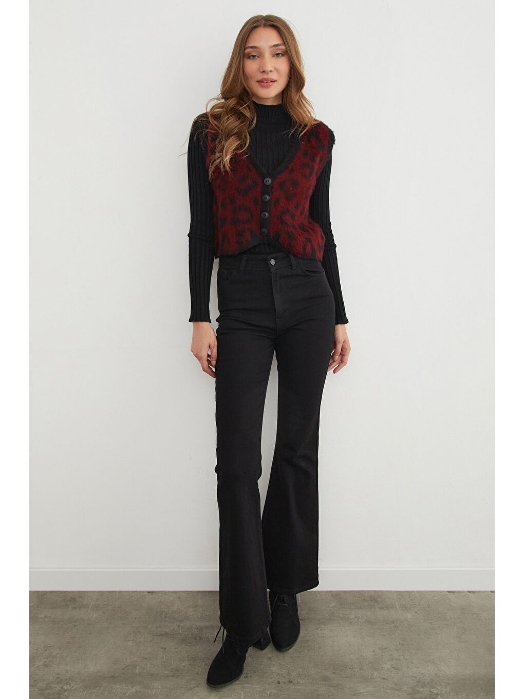 Bordo Leopar Desenli Düğmeli Triko Yelek-1