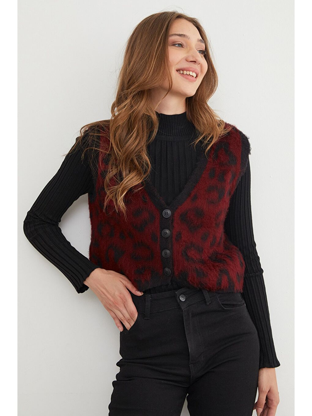 Bordo Leopar Desenli Düğmeli Triko Yelek-2