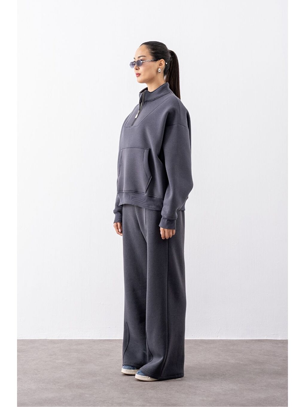 Kadın Antrasit Fermuarlı Oversize Sweatshirt-4