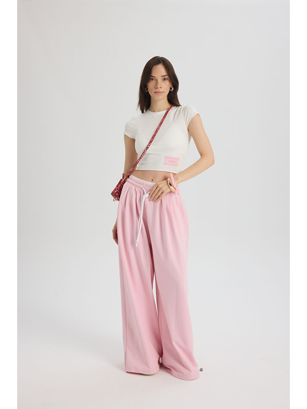 Albane Bel Detay Pembe Crop Eşofman Takım-5