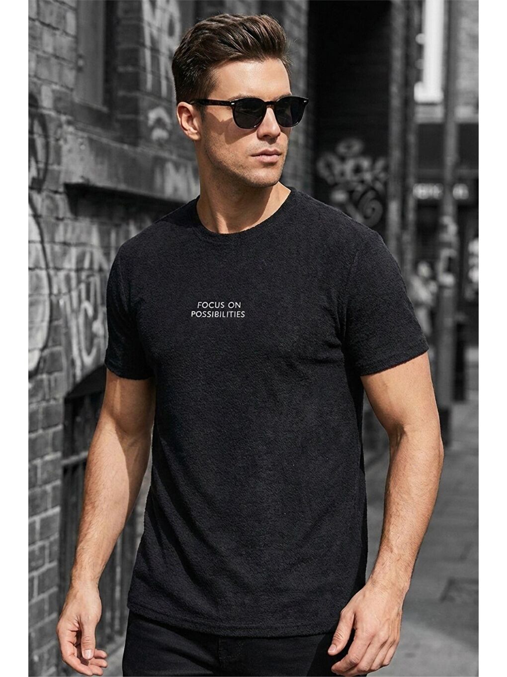 Siyah Focus On Özel Dokulu Buklet Kumaş Baskı Detaylı Erkek Tişört-2