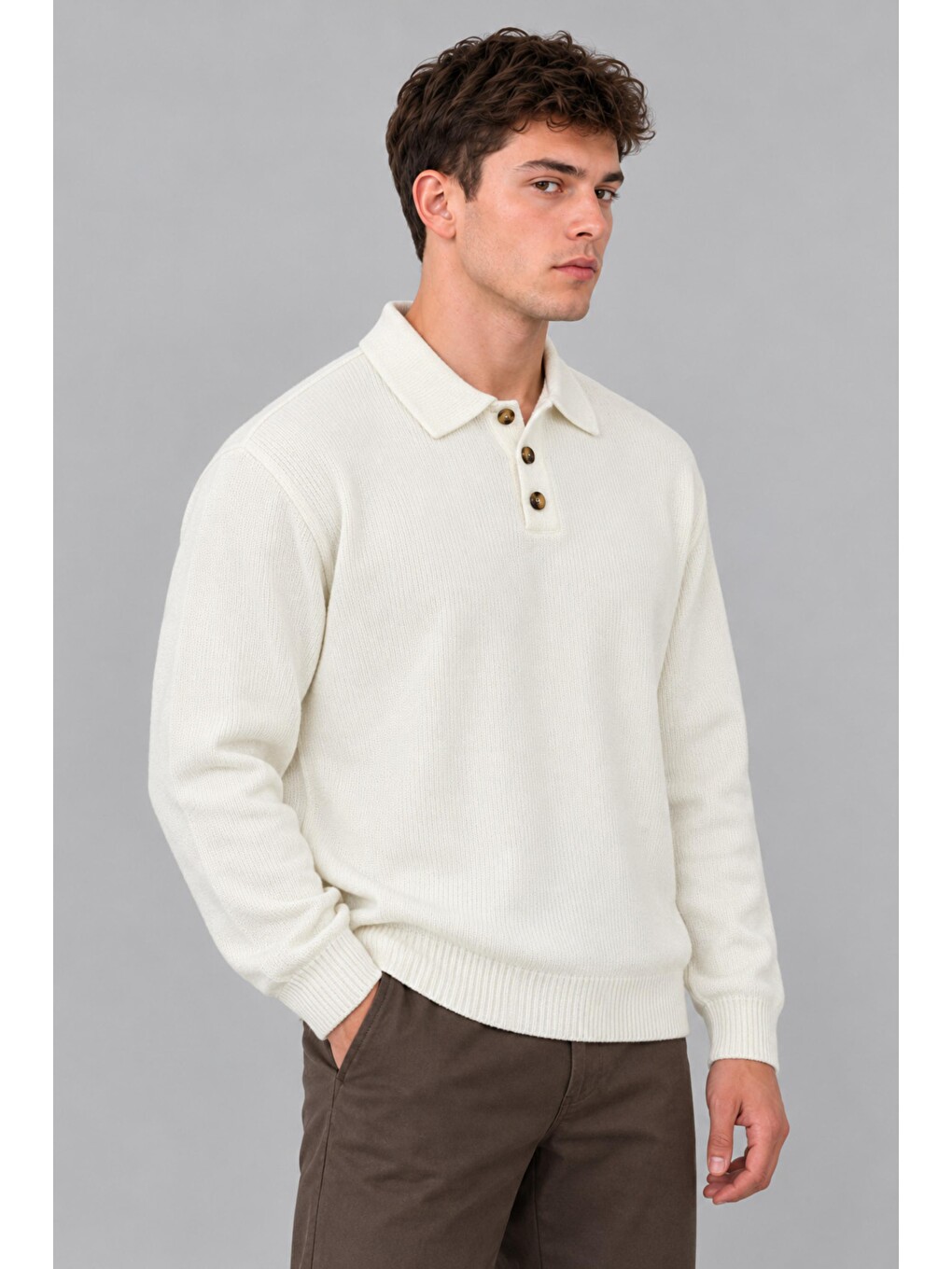 Beyaz Oversize Düğmeli Yaka Örgü Kazak Dp 17501_10063-3