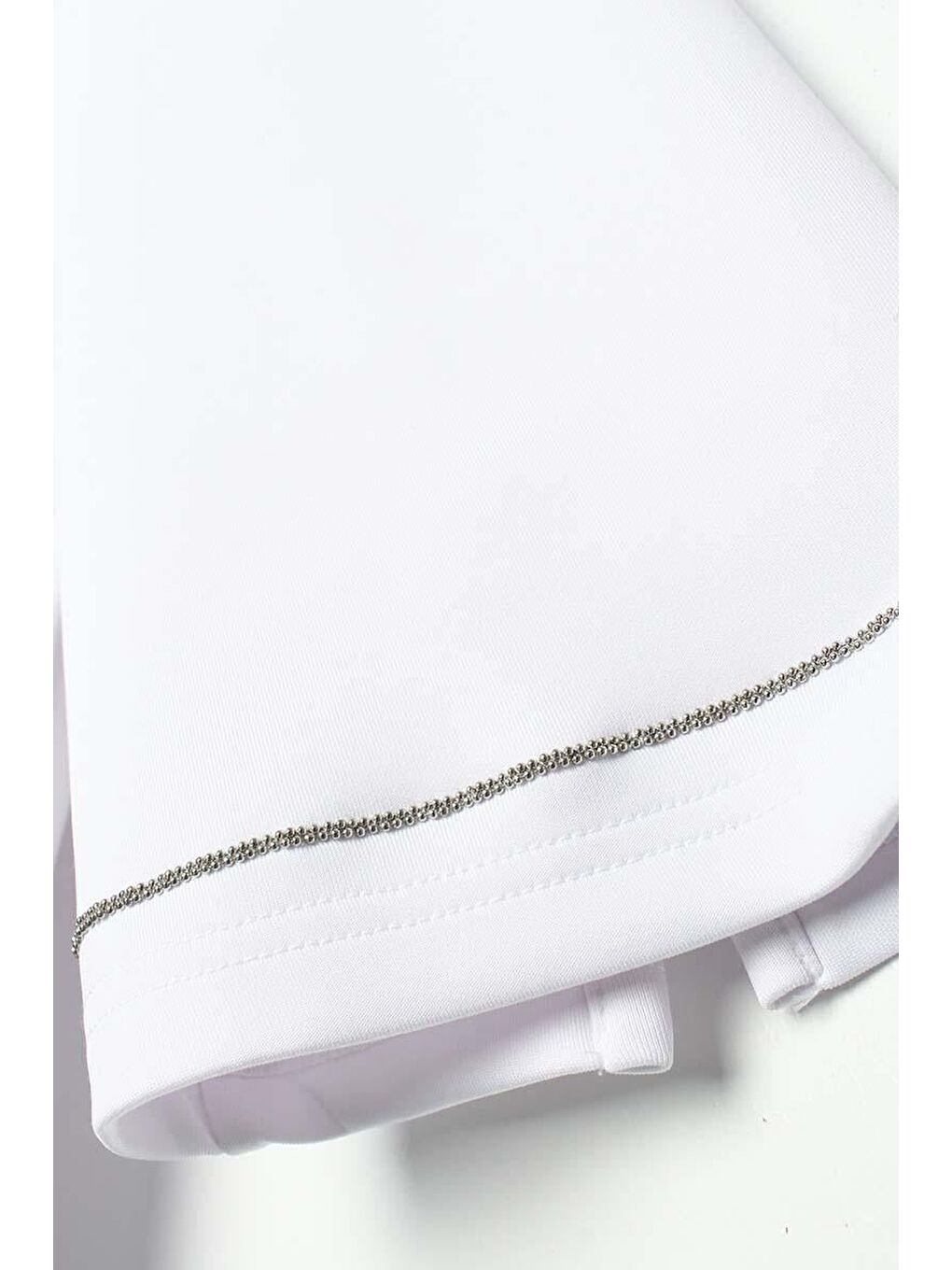 Beyaz-Dik Yaka Kolu Yırtmaçlı Scuba Bluz-7