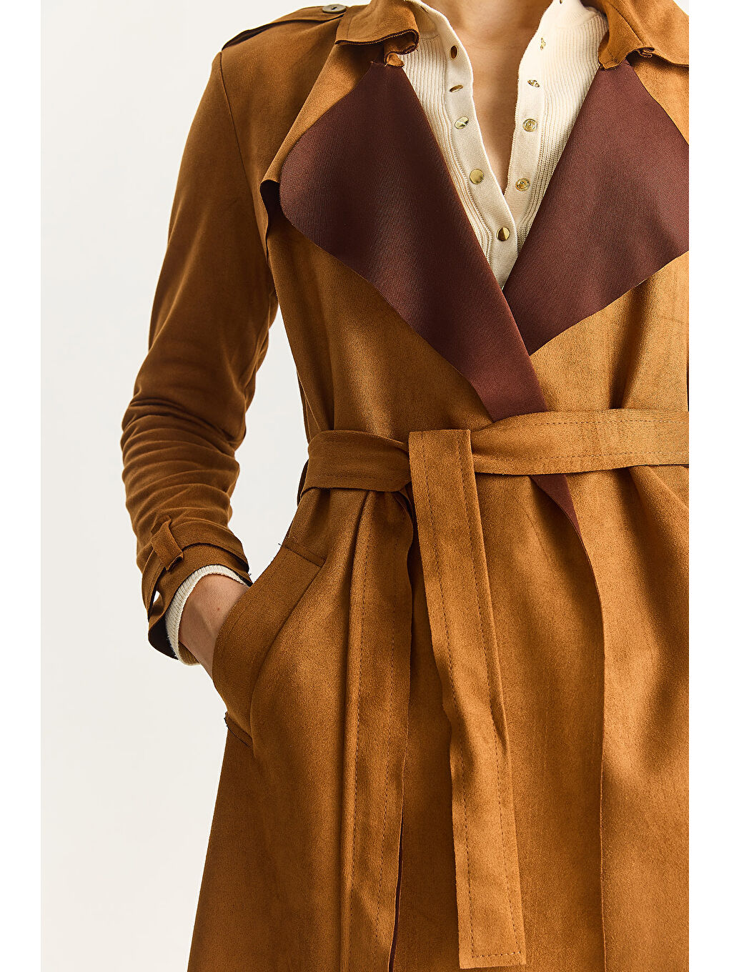Kahverengi Kadın Kruvaze Yaka Dökümlü Kuşaklı Süet Trençkot --6