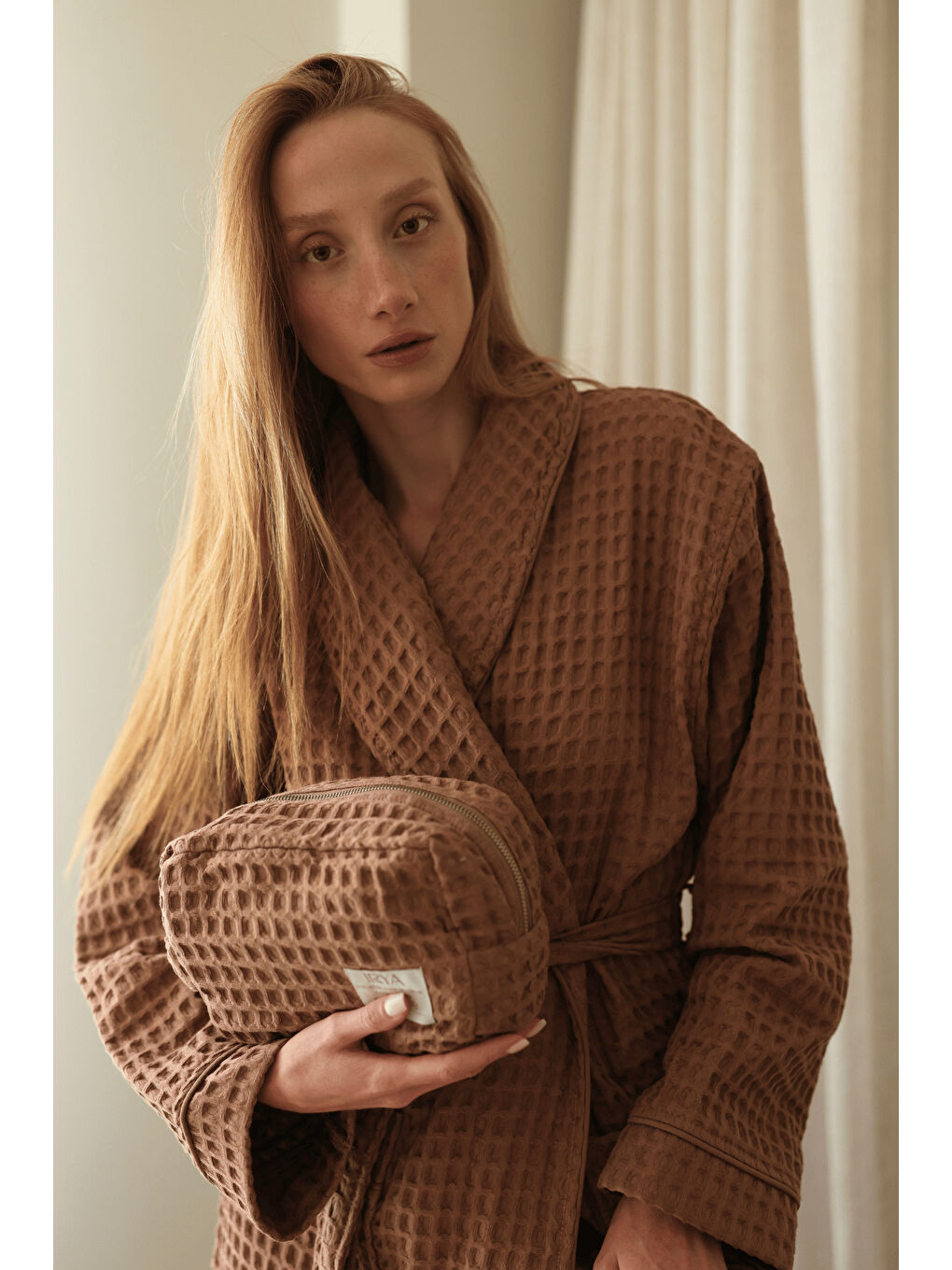 Aura Waffle Havlu Bakım Çantası Kahve