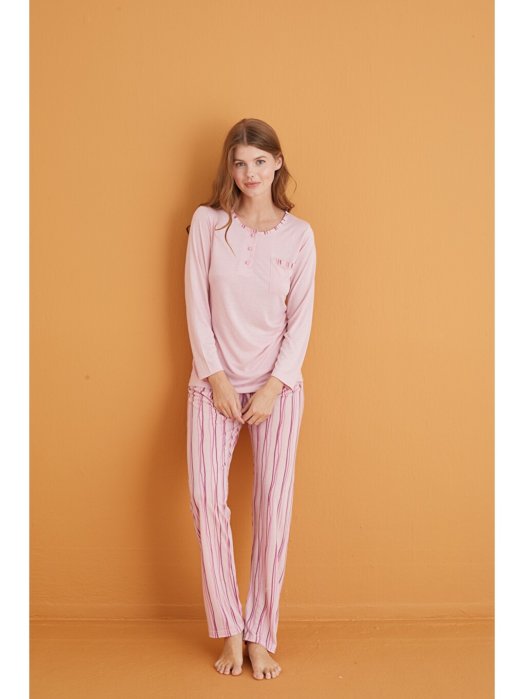Pembe Düğmeli Cepli Örme Pijama Takım-1