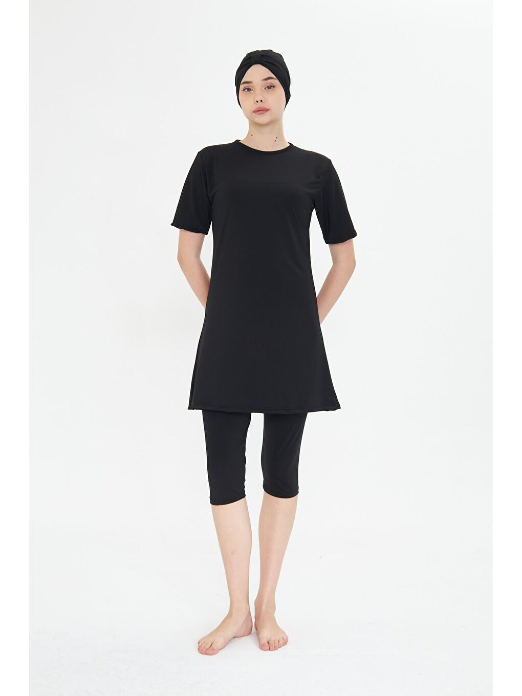 Kısa Kollu Elastanlı Yarı Kapalı Tesettür Mayo Siyah 3484-S-2