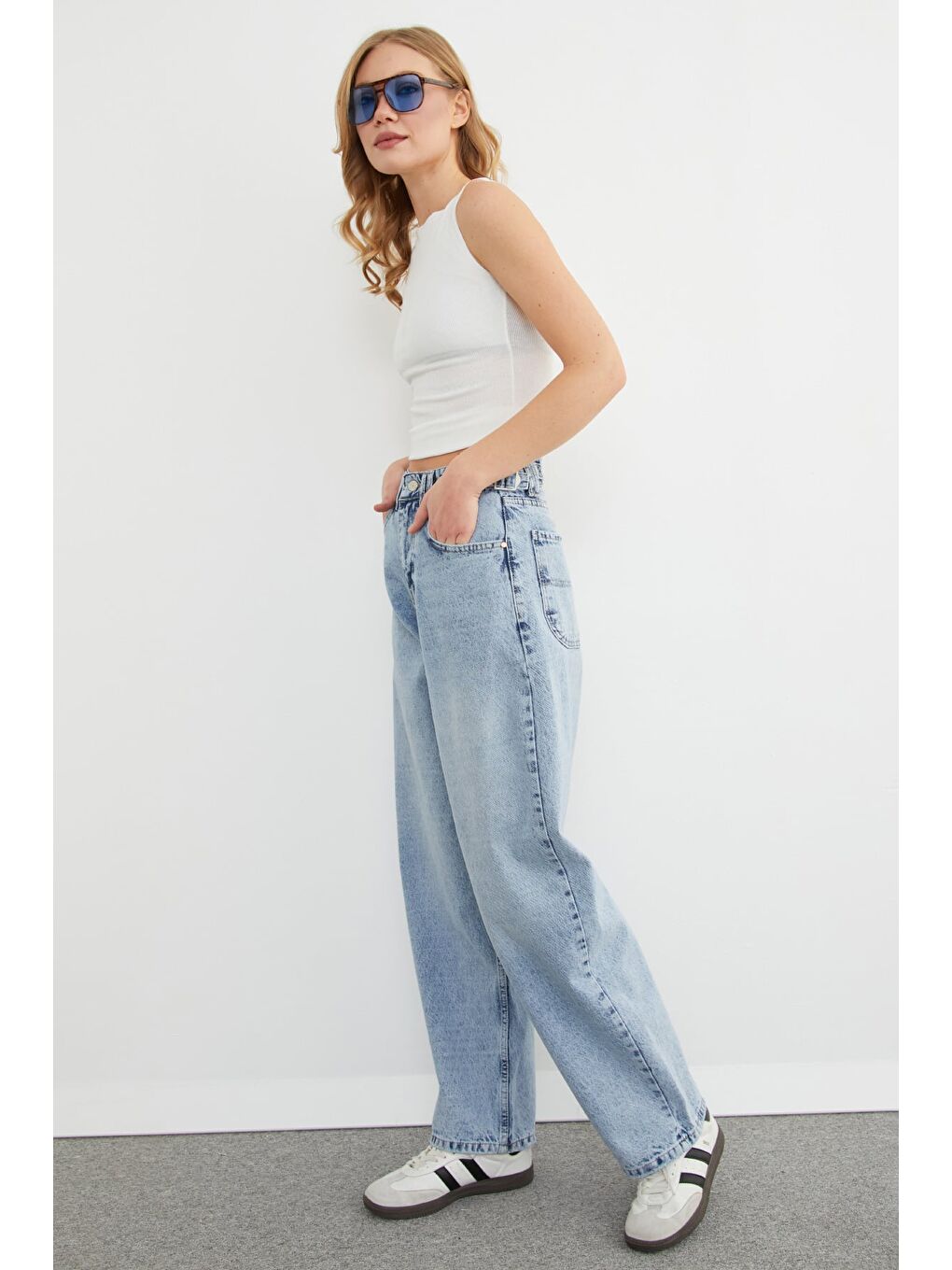 Mavi Beli Kemerli Fermuarlı Baggy Jean-4