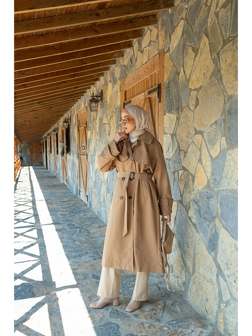 Bej Kadın Cep Yaka Trençkot Vizon-3