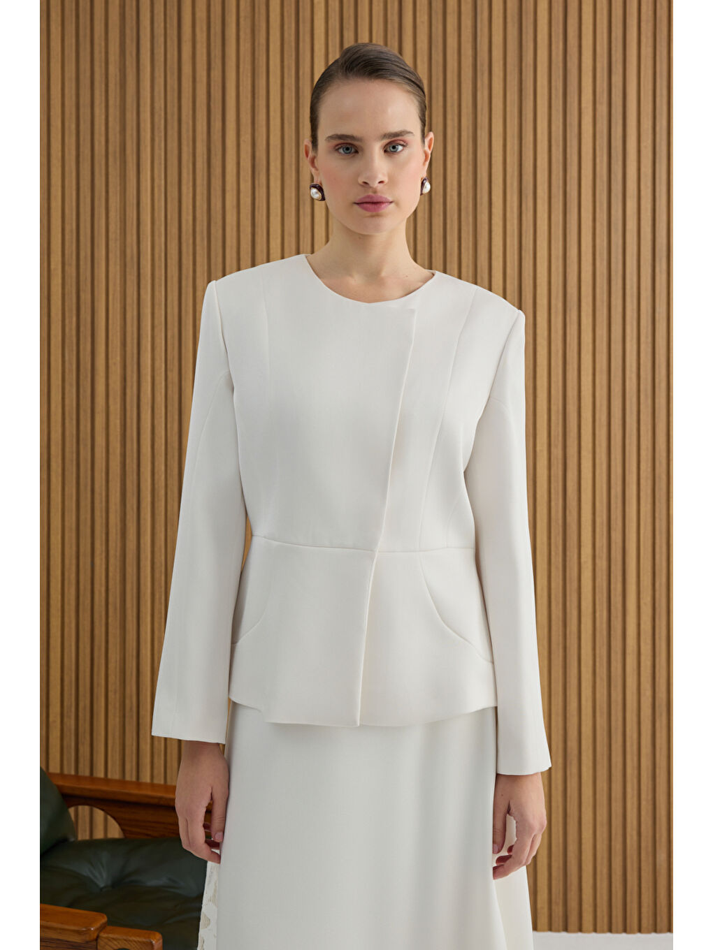 Ekru Kup Detaylı Ceket-2