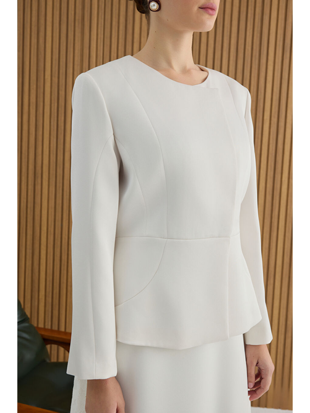 Ekru Kup Detaylı Ceket-3