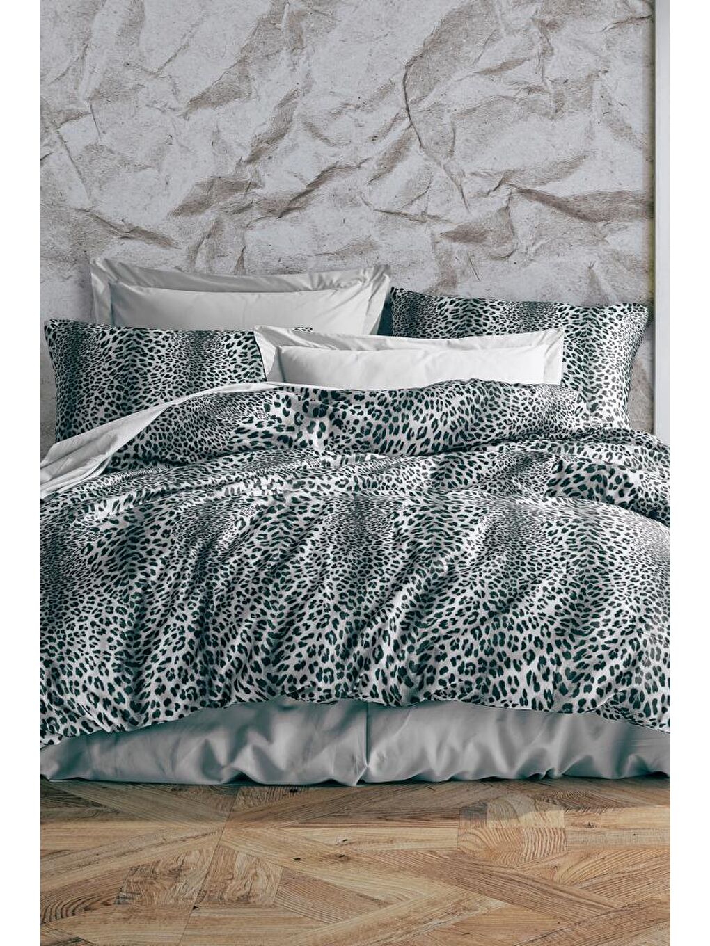 Heri Çift Kişilik Nevresim Takımı Gri