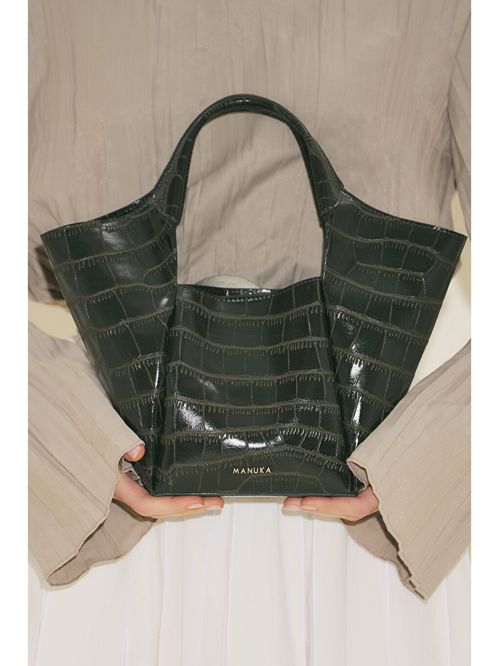 Tara Kabartma Deri Çanta Koyu Yeşil-5