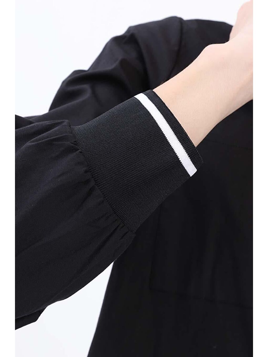 Siyah-Manşeti Ribanalı Büyük Cepli Gömlek-4