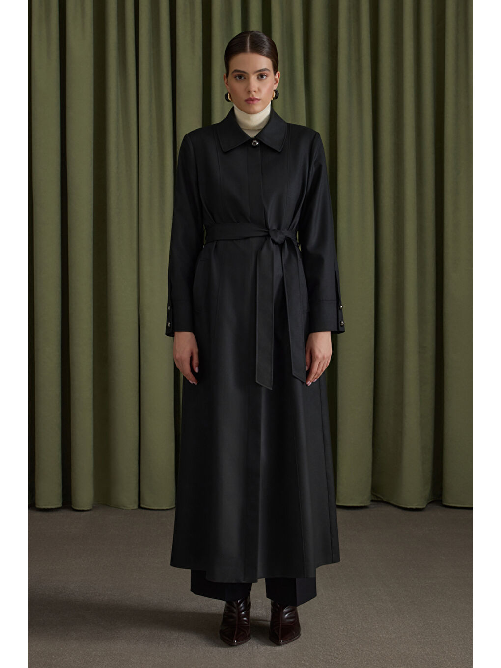 Siyah Dokuma Pardösü-2