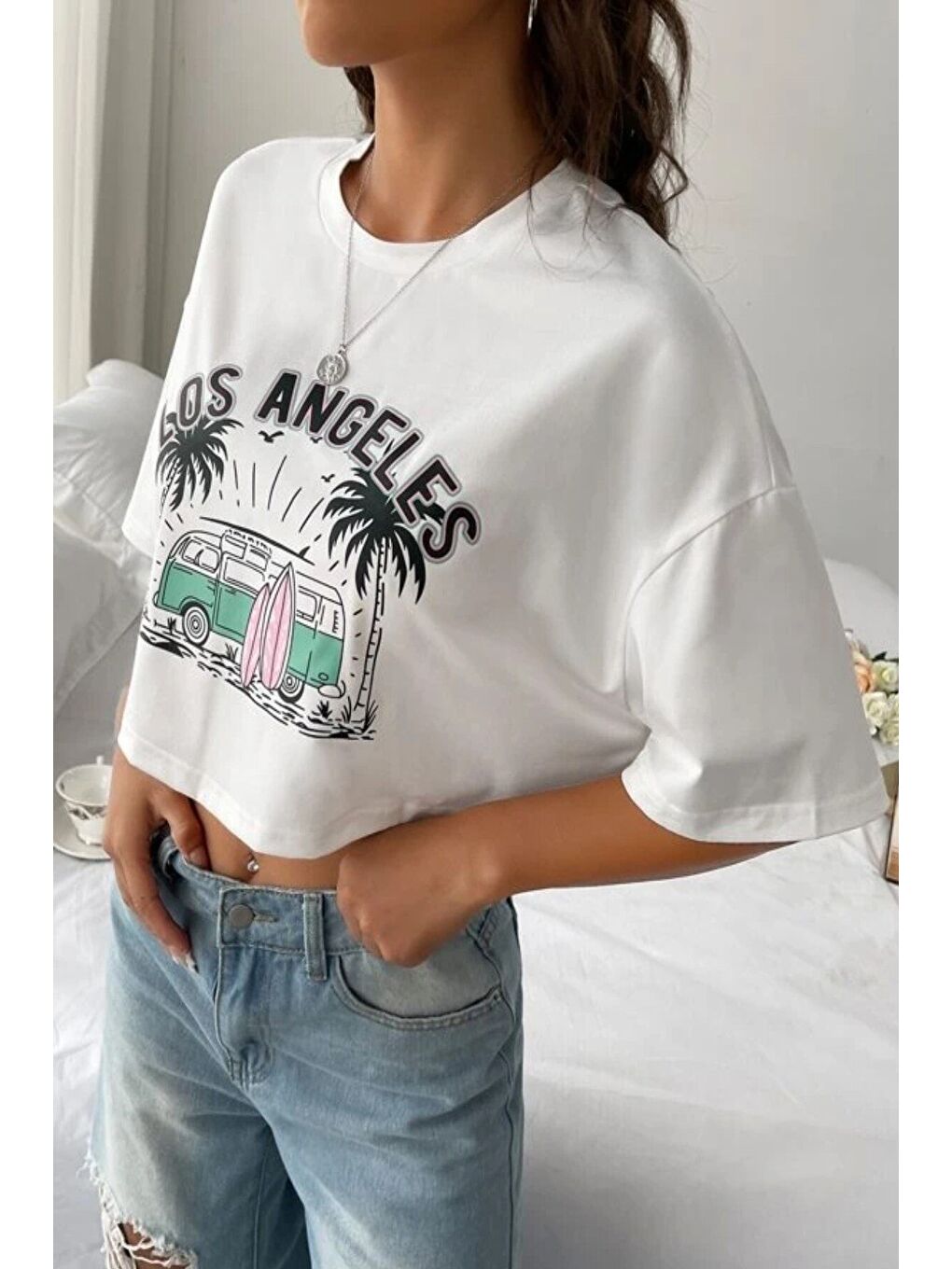 Kadın Beyaz Los Angeles Baskılı Oversize Crop T shirt-3