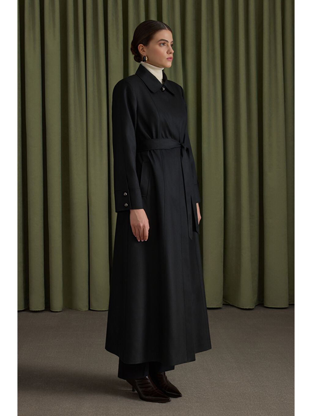 Siyah Dokuma Pardösü-3