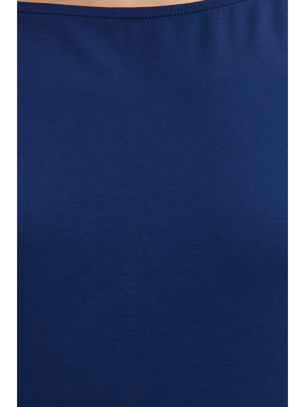 Kadın Slim Fit Dar Kesim Kısa Kollu Kayık Yaka Lacivert Tişört-4