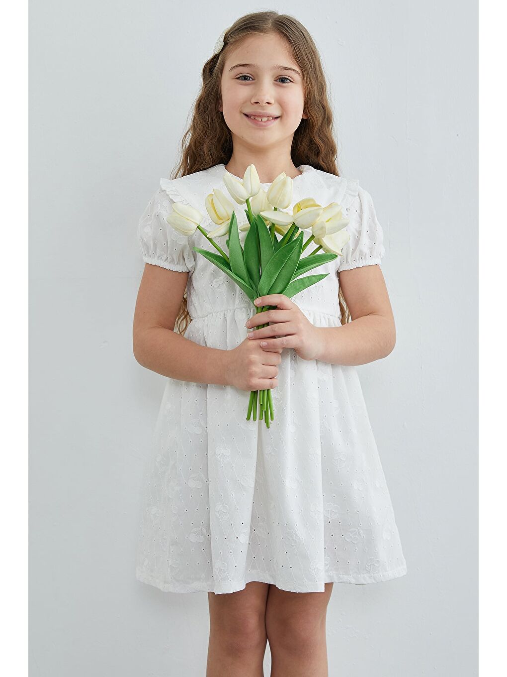 Beyaz Kiraz Nakışlı Brode Detaylı Bebe Yaka Kız Çocuk Elbise-2