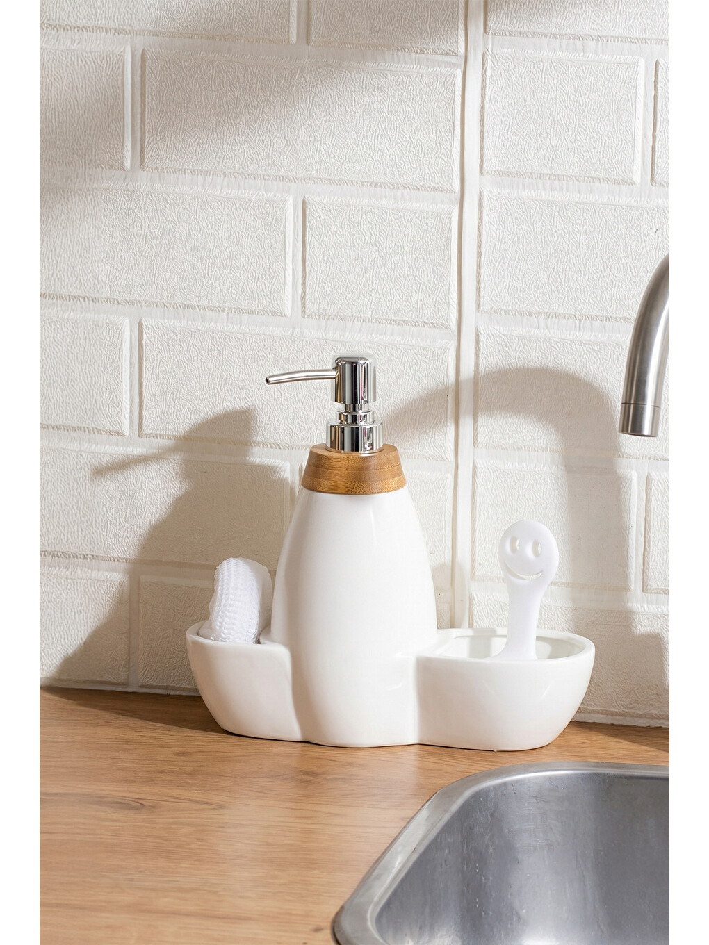 5310825 Tezgah Üstü Beyaz Sıvı Sabunluk Fırçalı Süngerli Porselen Sabunluk 700ml 28cm-1