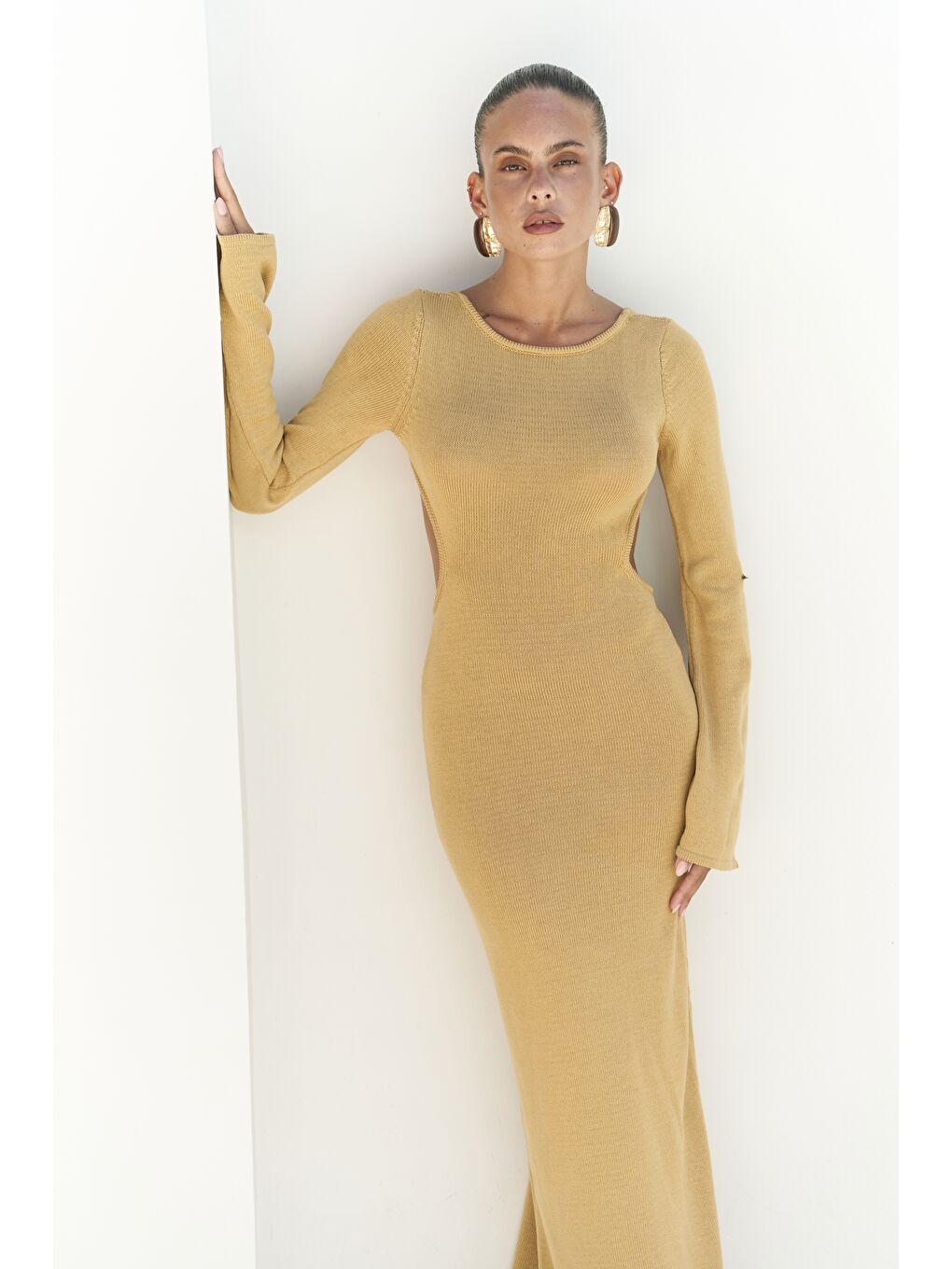 Sarı Nadias Pencere Detay Hardal Triko Uzun Elbise-4