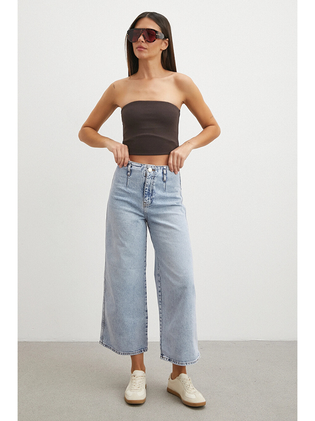 Önü Cepsiz Straight Jean Buz Mavisi-3