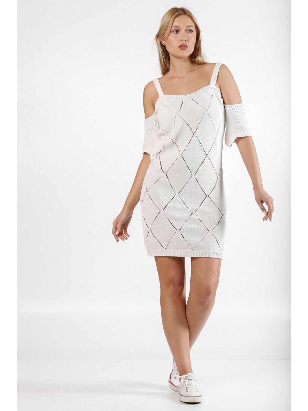 Beyaz Askılı Mini Triko Elbise-5