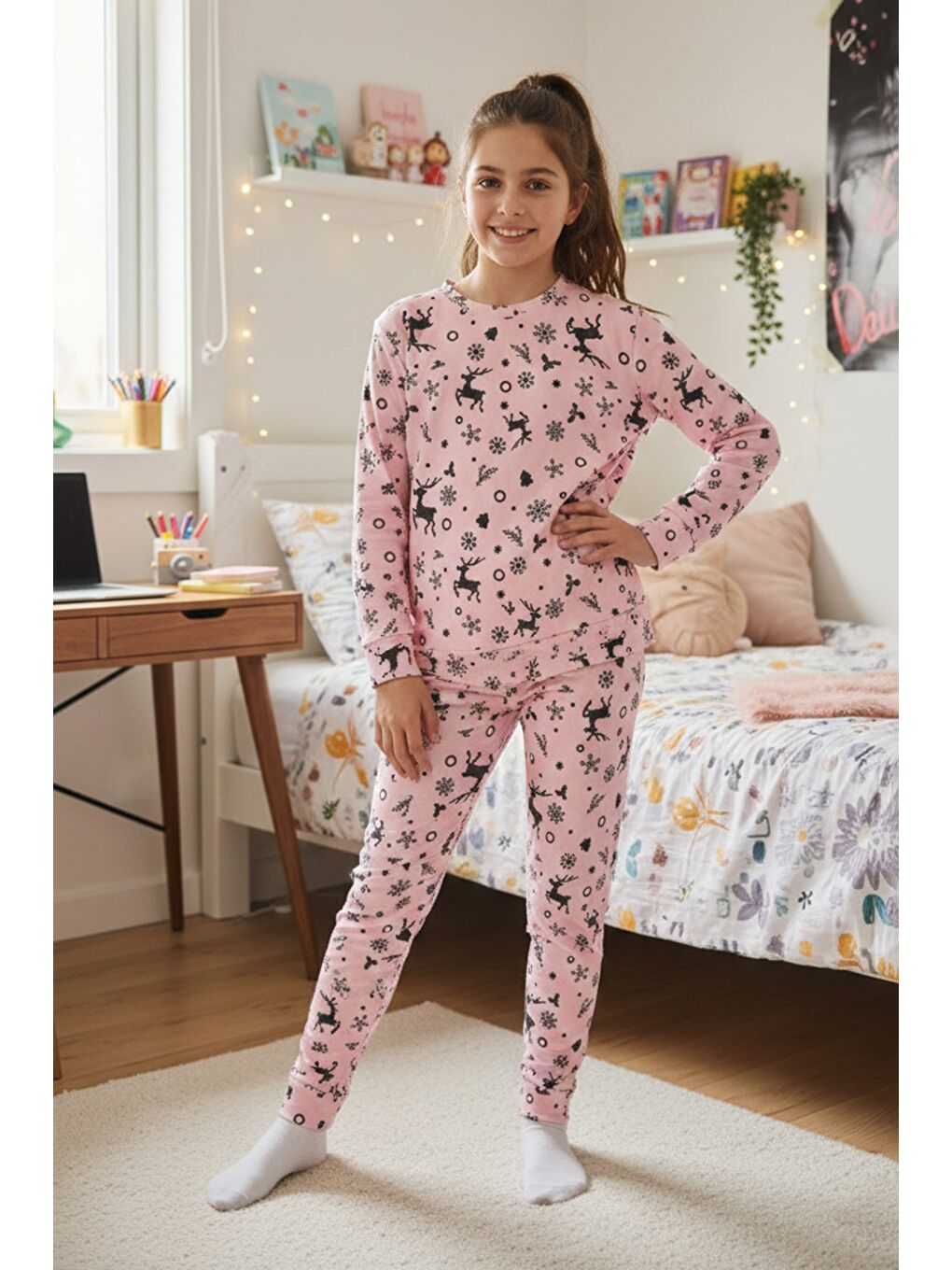 Pembe Geyik Desenli Polar Unisex Çocuk Pijama Takımı