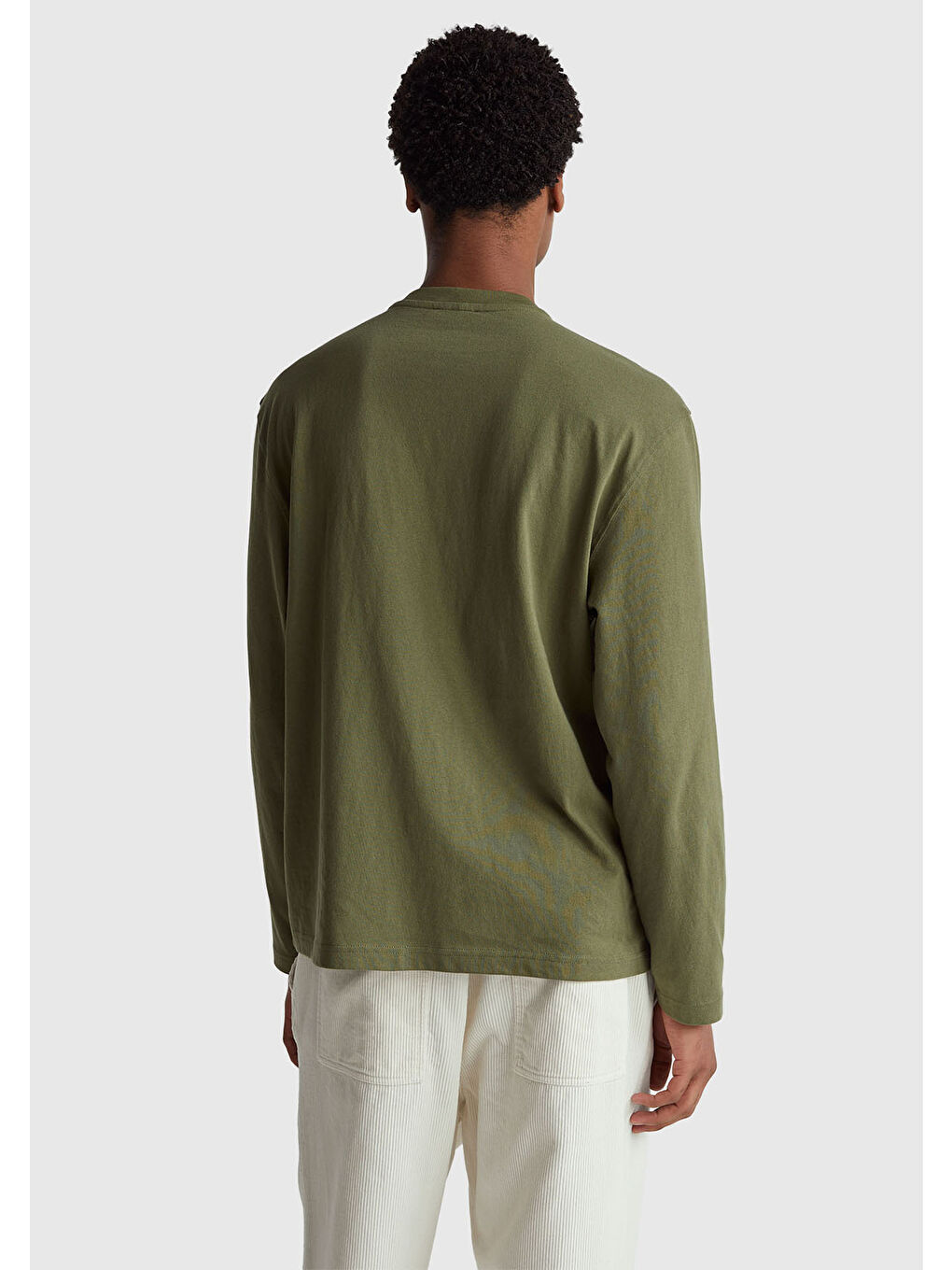 Erkek Haki Yeşilli %100 Pamuk Önü Düğme Detaylı Bisiklet Yaka Uzun Kollu T-Shirt-2