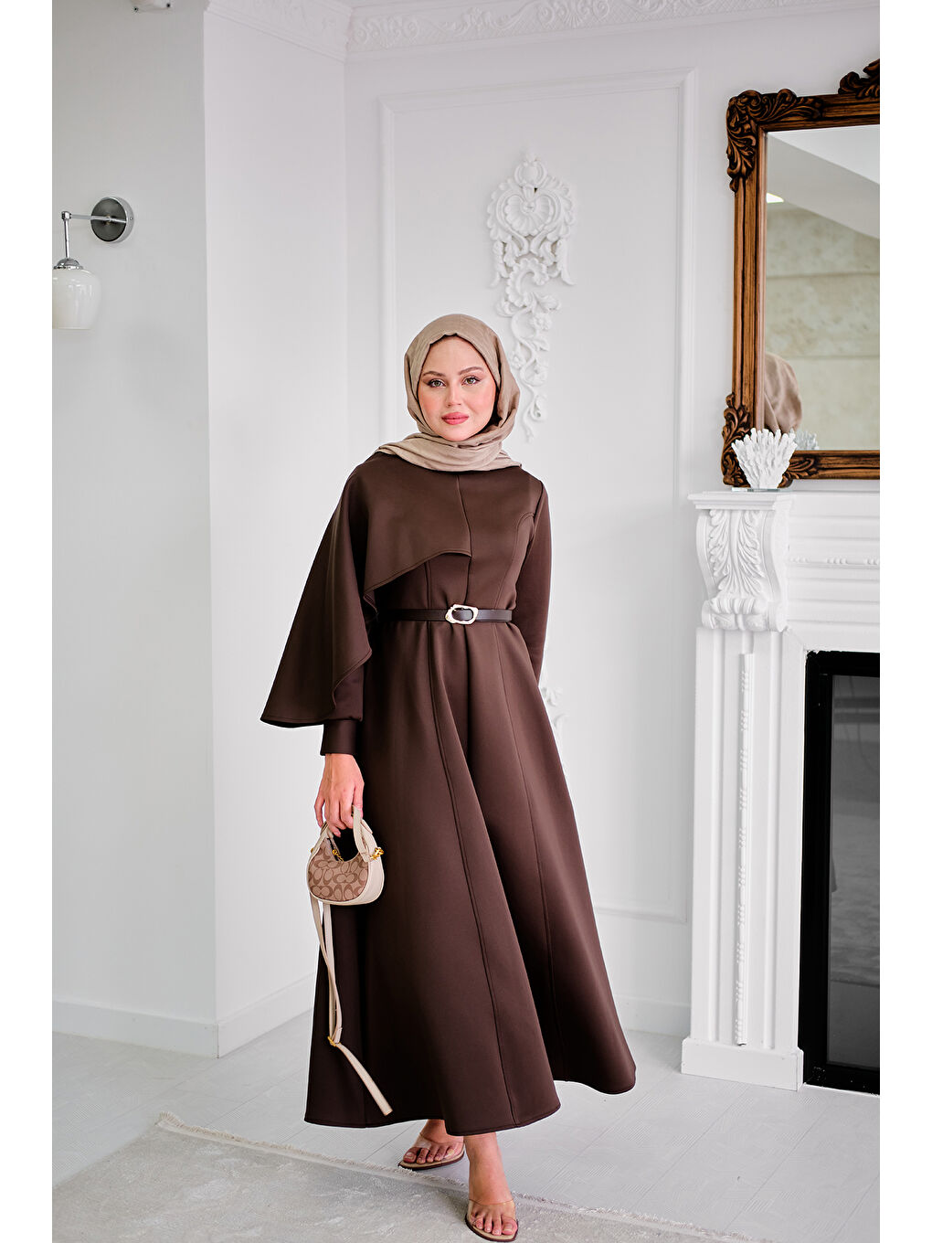 Kahverengi Kadın Omuzdan Şallı Scuba Elbise Kahve-3