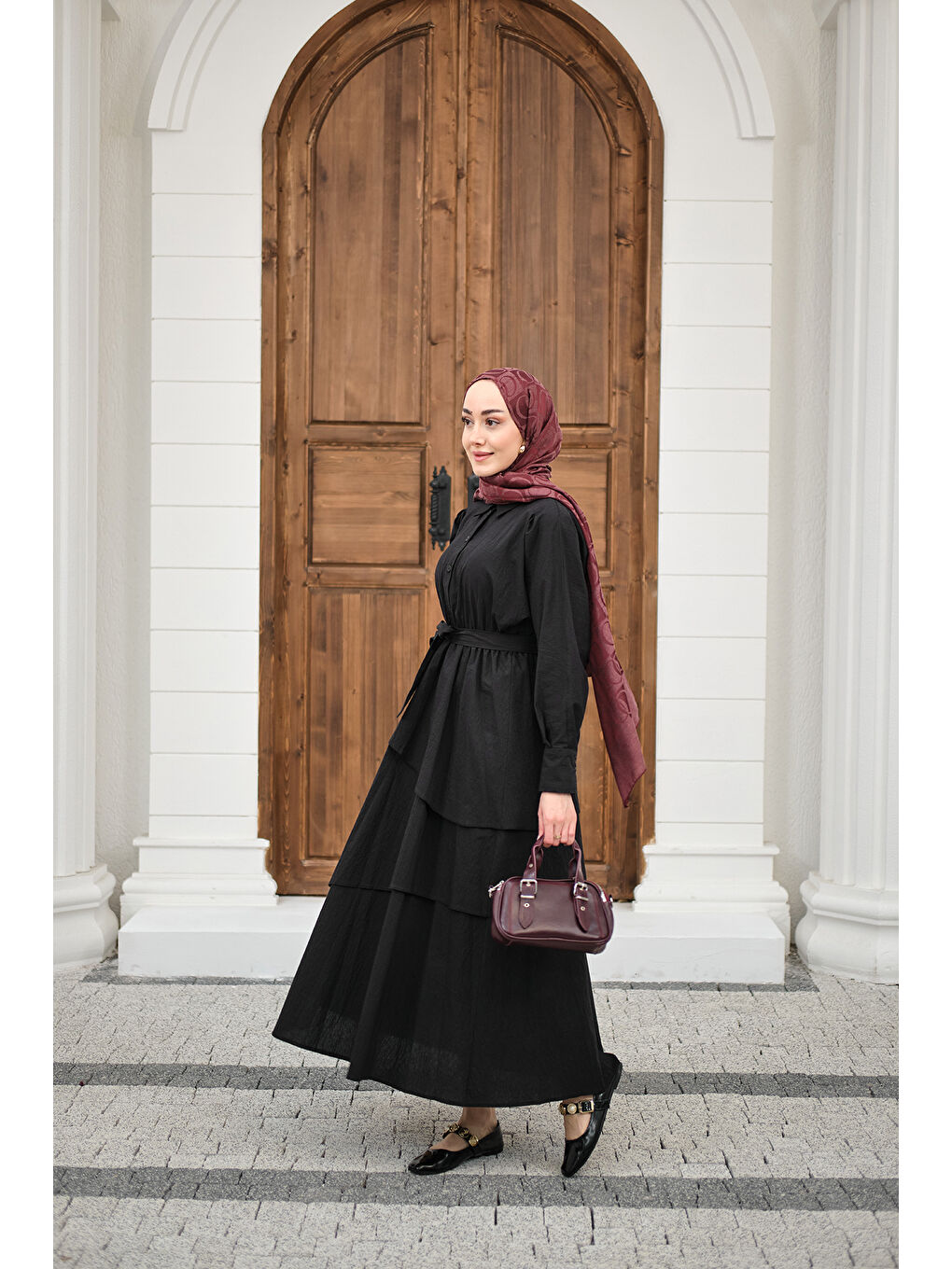 Kadın Eteği Volanlı Bel Bağlamalı Gömlek Yaka Yarım Düğmeli Elbise Siyah-2