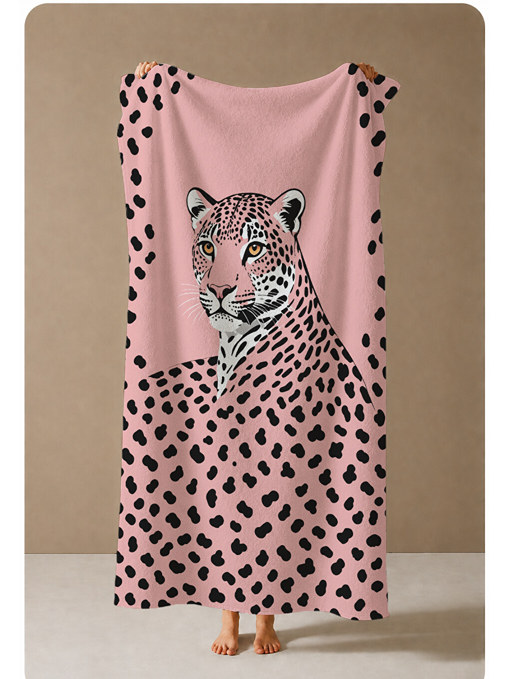 Pembe Leopar Portre Ve Benek Desenli 70x150 Cm Dijital Baskılı Plaj Ve Banyo Havlusu-3