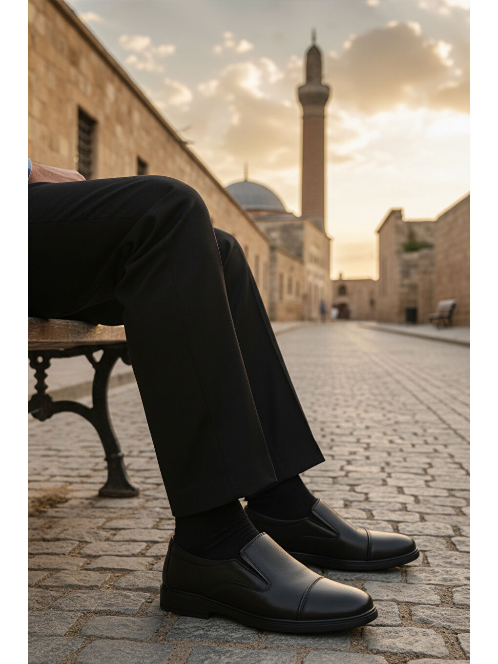 Siyah Hakiki Deri Jel Taban Anatomik Erkek Klasik Ayakkabı 425 M-2