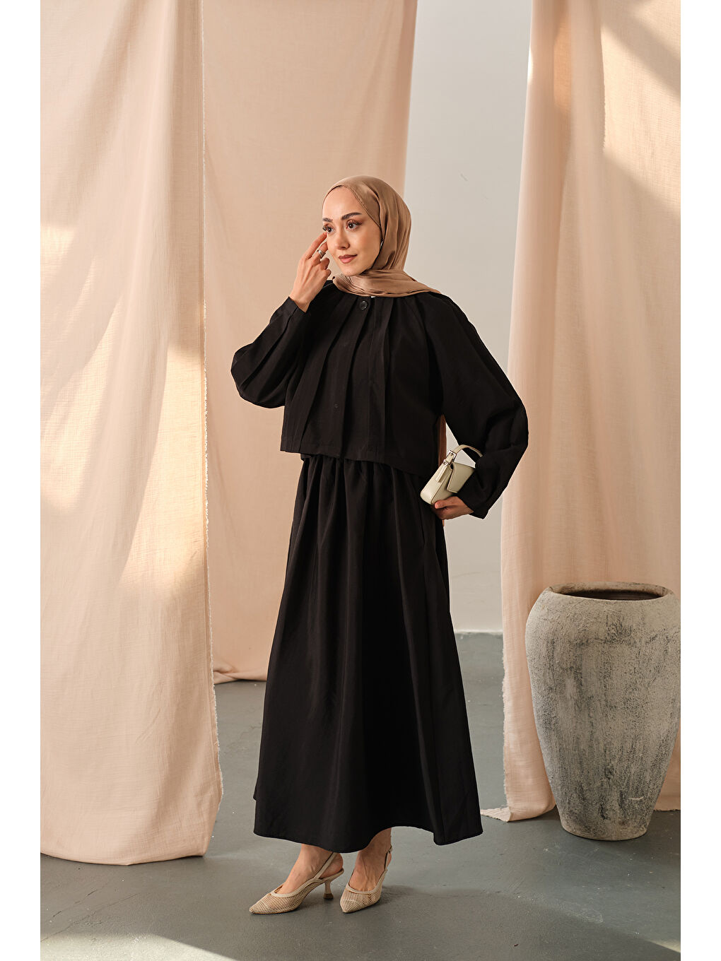 Kadın Düğme Detaylı Cupra Elbise Siyah-3