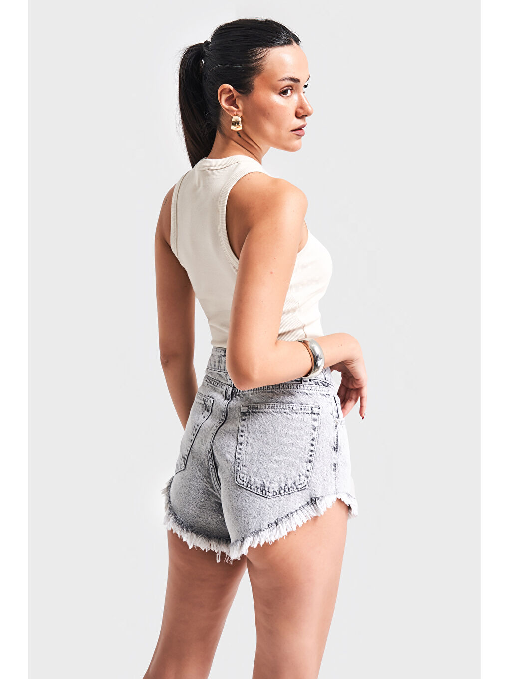 Kadın Bej Renk s5-101 Halter Yaka Esnek Kaşkorse Kumaş Crop Top Body-4