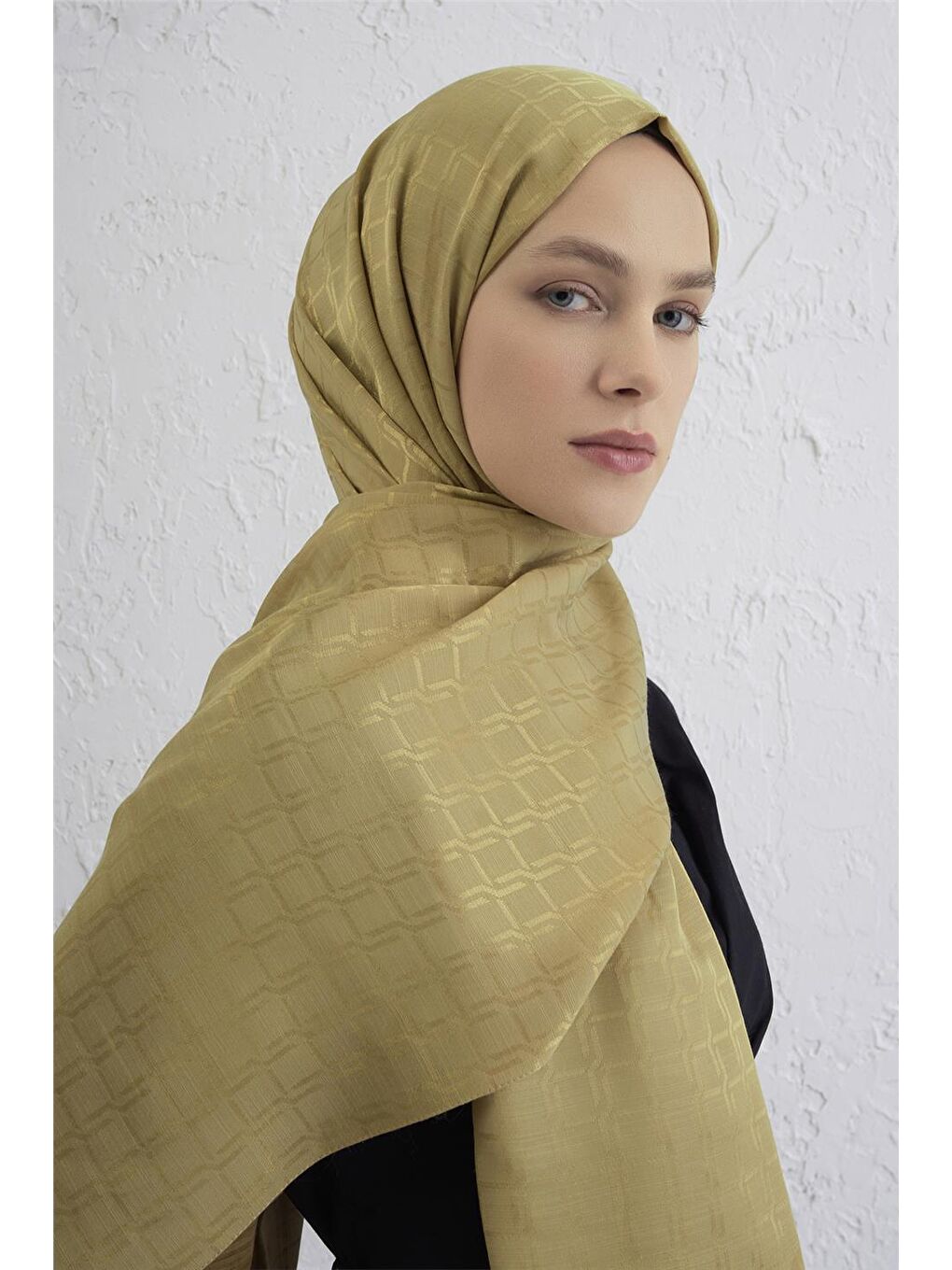 Kahverengi Pamuk Floş Çapraz Desen Şal 2 72-3