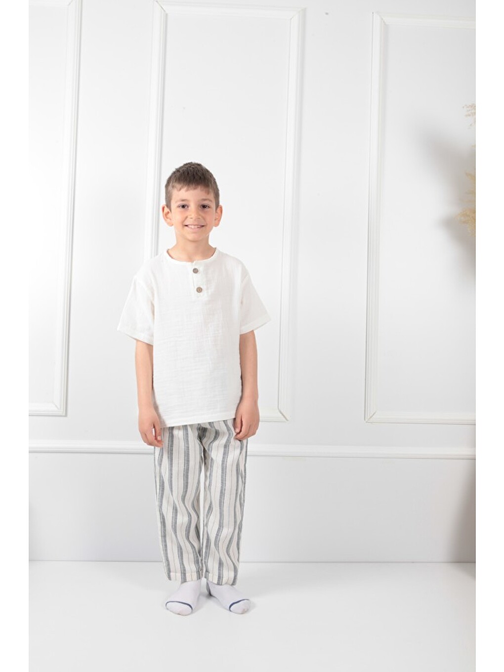 Beyaz Çocuk Keten Çizgili Pantolon Rahat Kesim-1