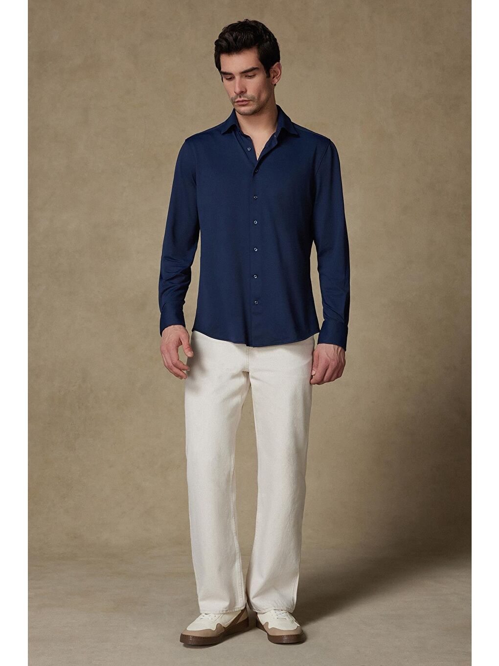 Rico Performans Polyamid Karışımlı Comfort Fit Lacivert Klasik Yaka Erkek Düz Gömlek-1