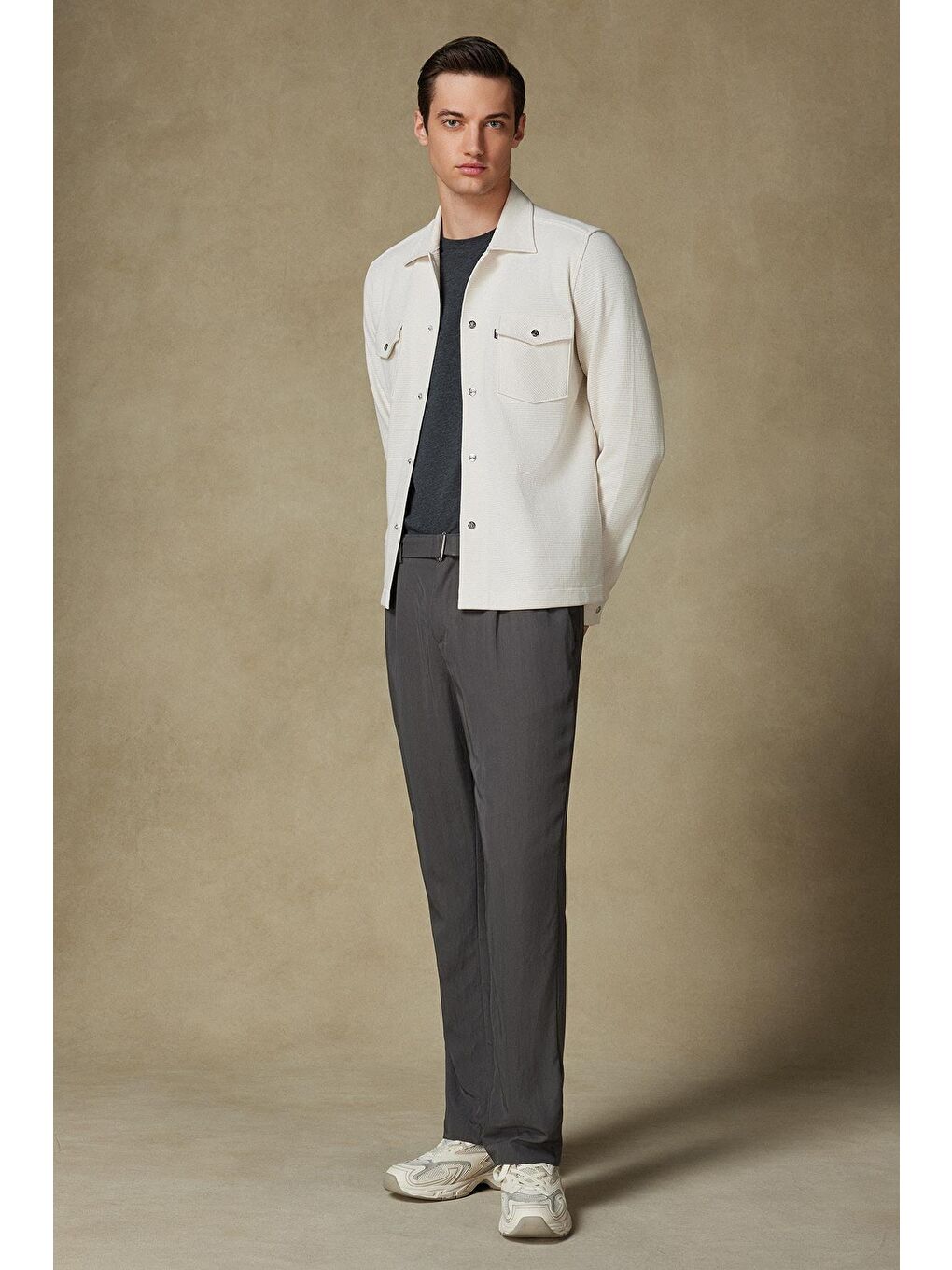 Urbano Armür Overshirt Pamuklu Oversize Fit Ekru Klasik Yaka Erkek Düz Gömlek-2